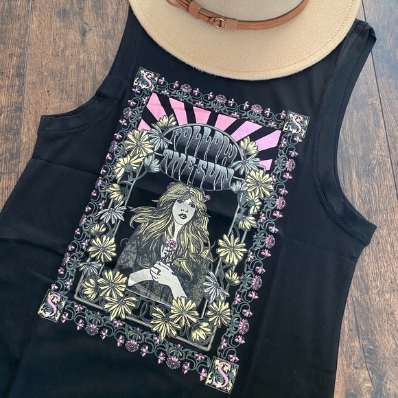 SOLD OUT - Picture 7 of 9